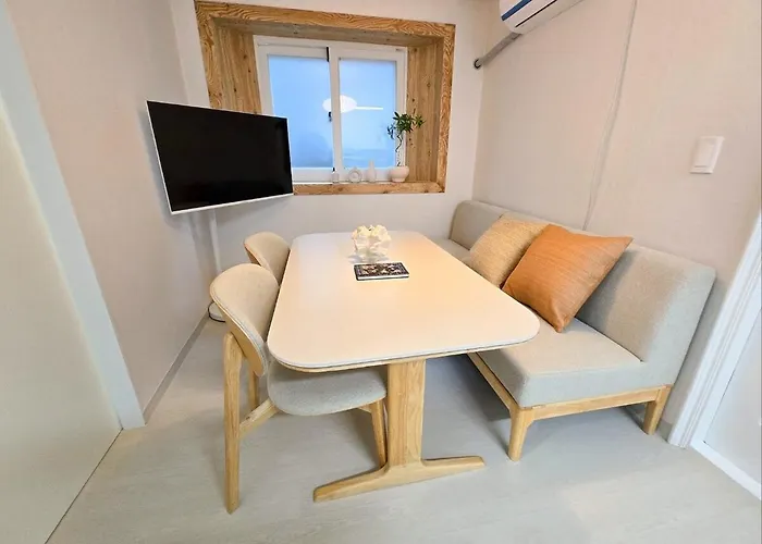 Appartement New#hyehwa Station#hansung Station #3 7 People#jongno#changgyeonggung Palace#naksan Park#bukchon Hanok Village#jongno#dongdaemun#myeongdong