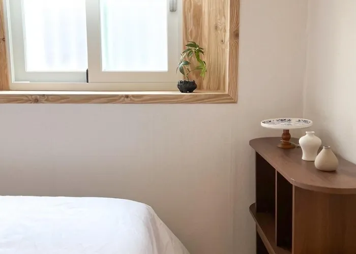 New#hyehwa Station#hansung Station #3 7 People#jongno#changgyeonggung Palace#naksan Park#bukchon Hanok Village#jongno#dongdaemun#myeongdong Appartement Séoul