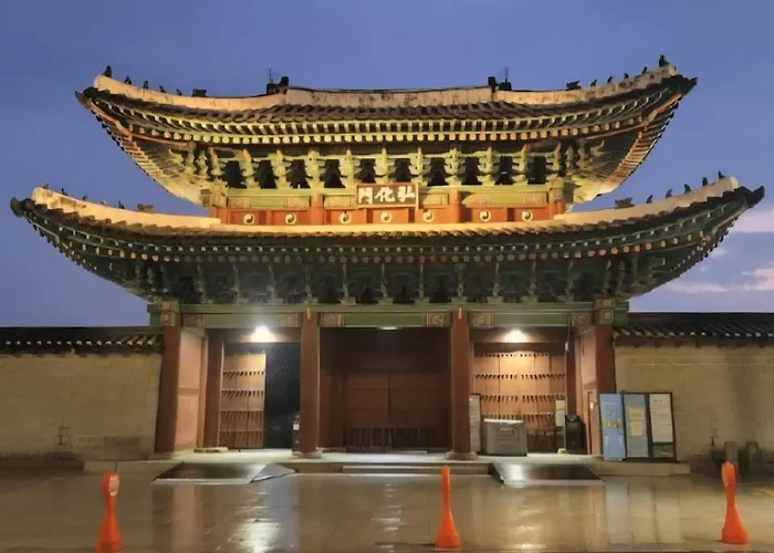 Appartement New#hyehwa Station#hansung Station #3 7 People#jongno#changgyeonggung Palace#naksan Park#bukchon Hanok Village#jongno#dongdaemun#myeongdong Séoul
